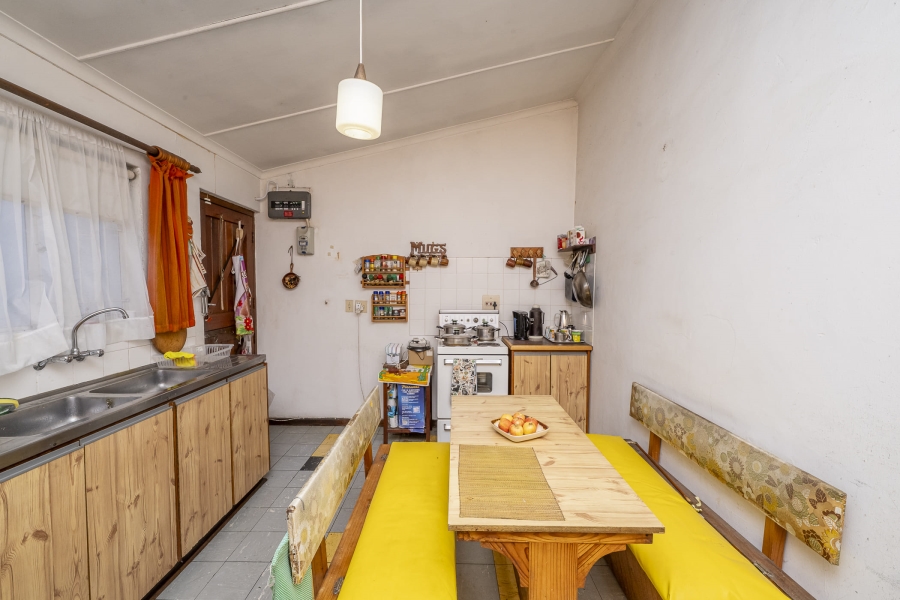 4 Bedroom Property for Sale in Oostersee Western Cape